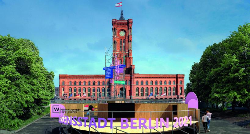 Wissensstadt Berlin 2021 in front of the Rotes Rathaus